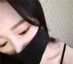 精致女主播的黑丝装诱惑(4)020448-023649mp4[00:32:01]